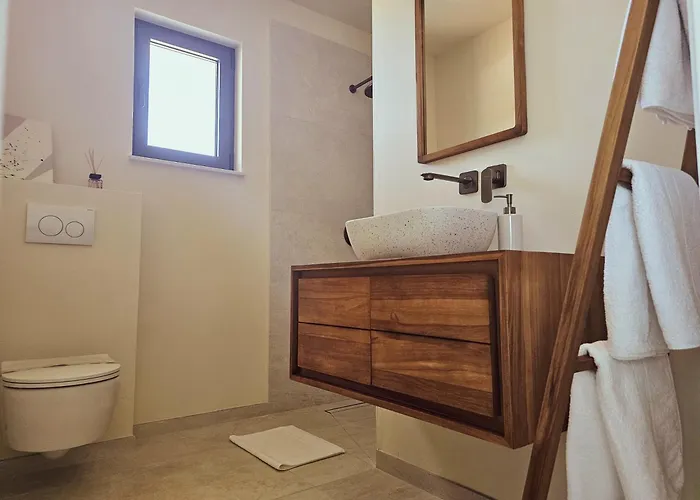 Artemis Ii Вилла